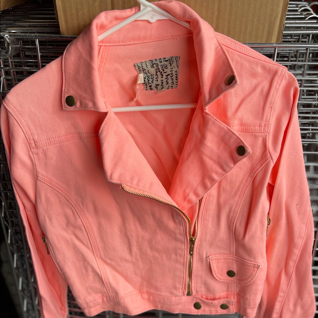 Jacket . Size L